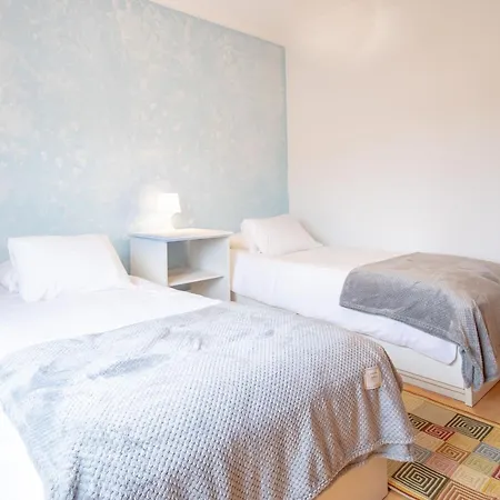 Casa Dos Minaus By Lovelystay Holiday home